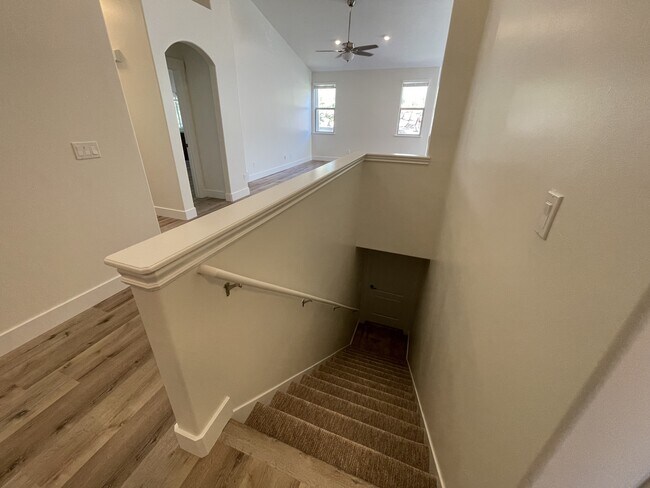 Building Photo - 1957 Fielding Hill Ln