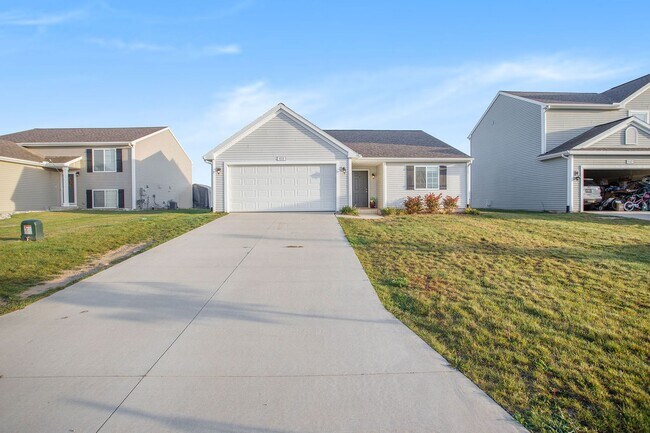 Building Photo - Newer Home for Lease Richland Schools - Available October 21st