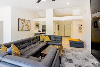 Building Photo - 74830 Waring Ct