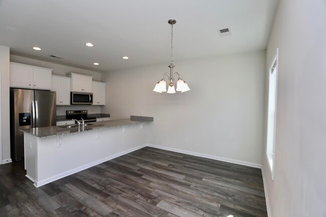 Building Photo - 1854 Gabriel Ln