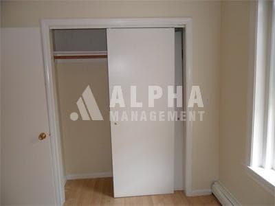 Building Photo - 6 Wait St