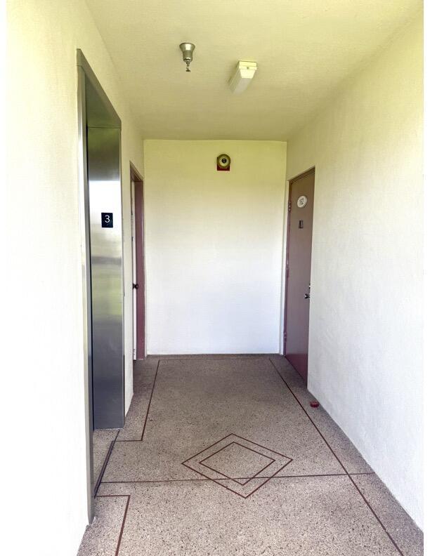 Building Photo - 162 Preston Way