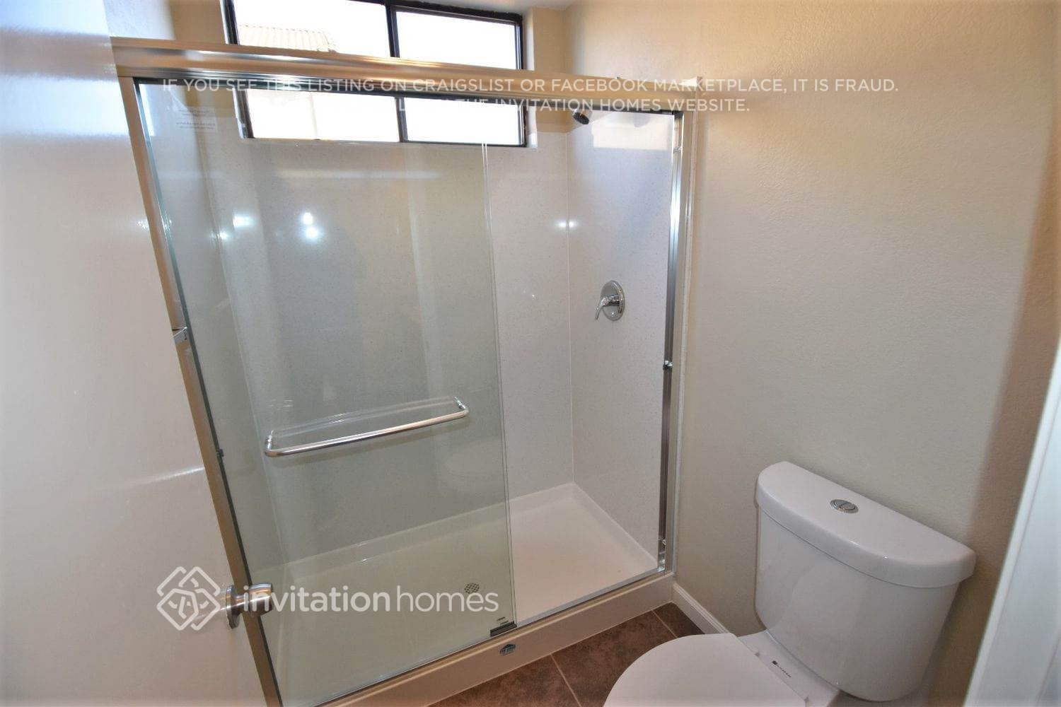 Building Photo - 2770 Seabreeze Dr