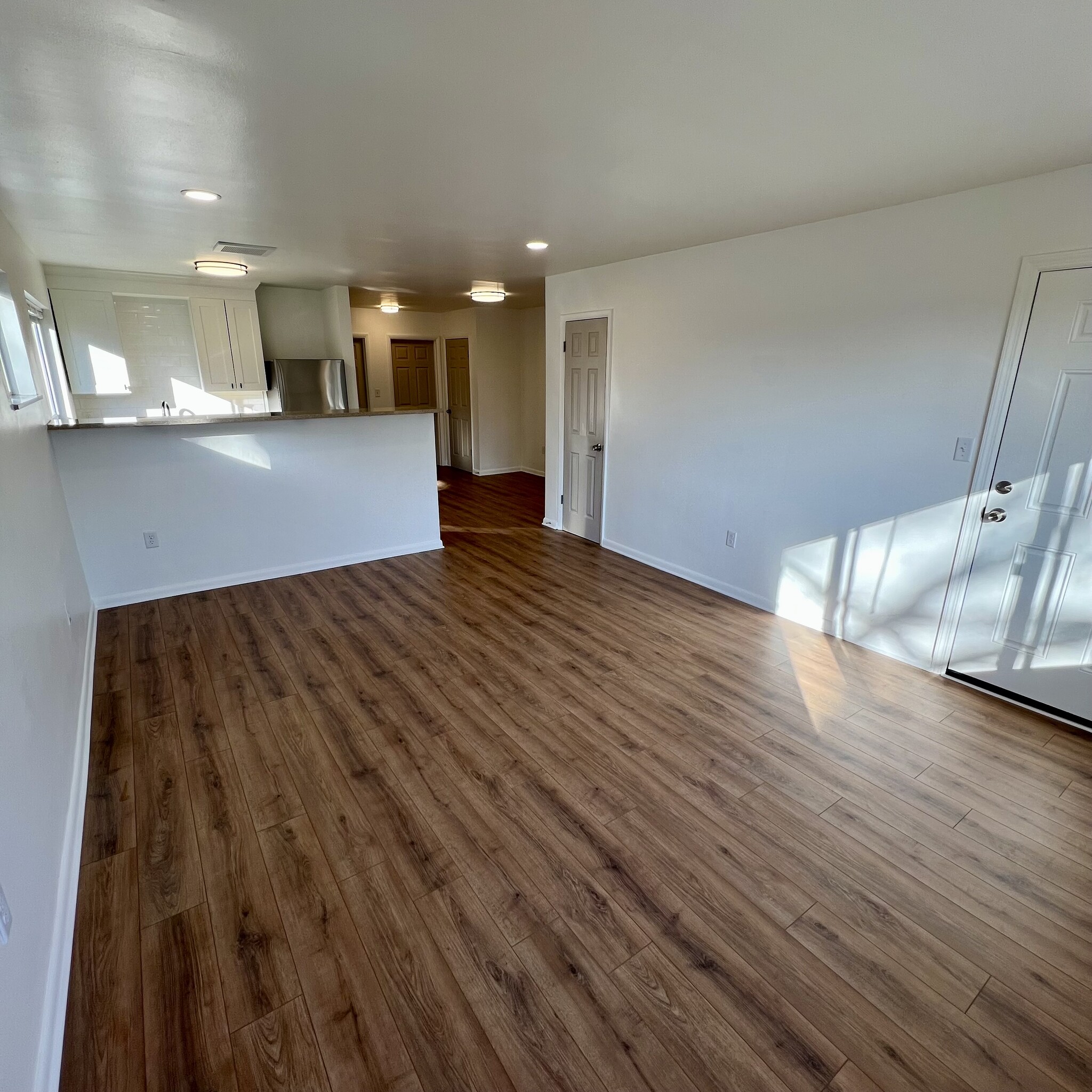 Building Photo - 5650 Macey Ave