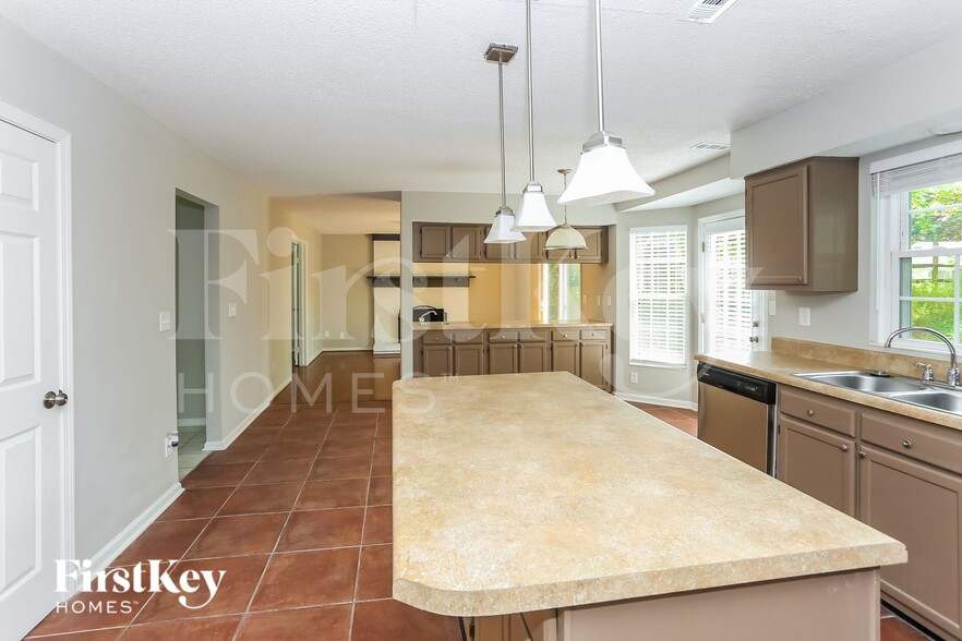 Building Photo - 11506 Split Pine Ct