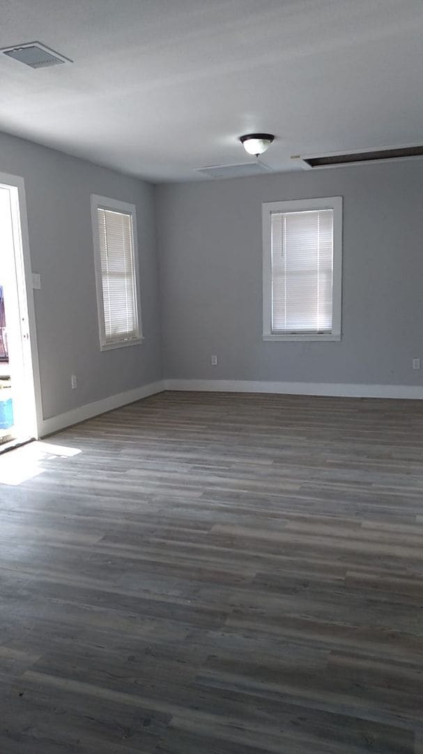 Building Photo - Gorgeous all renovated Home in Groves, TX!.