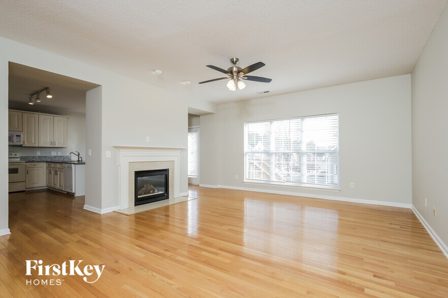 Building Photo - 1305 Camden Pl Ct