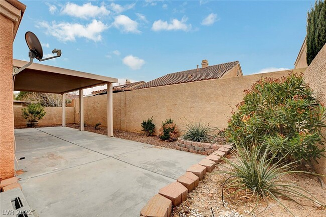 Building Photo - 9013 Big Plantation Ave