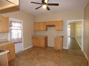Building Photo - 5109 Burgundy St