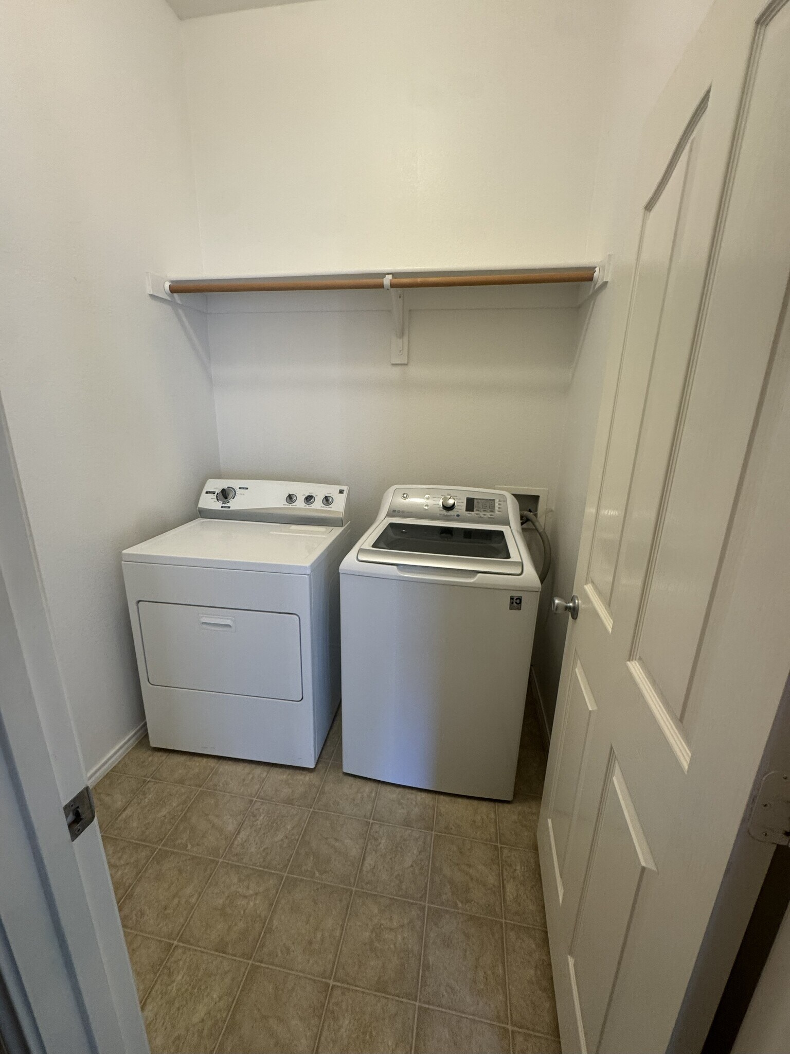Laundry Room - 1413 Eufemia Dr