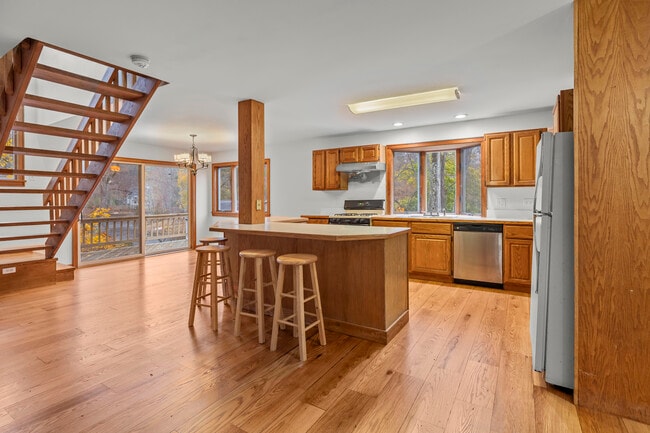 Building Photo - 14 Clearview Terrace