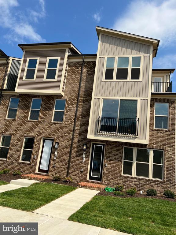 Building Photo - 1198 Patuxent Greens Dr