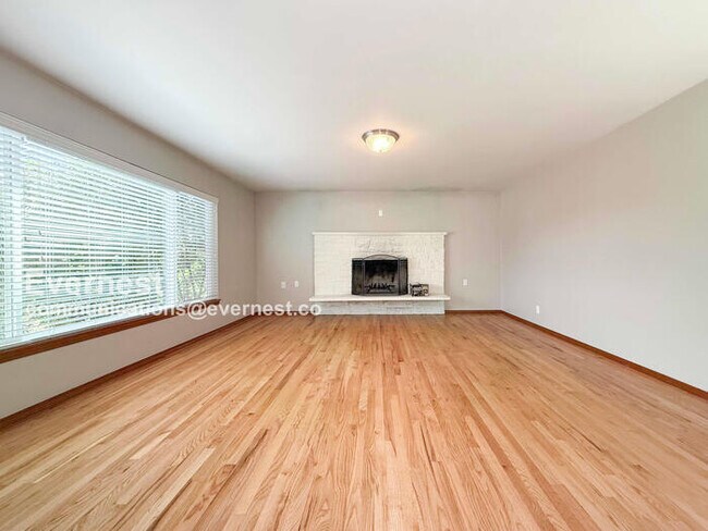 Building Photo - 14504 Ash Way