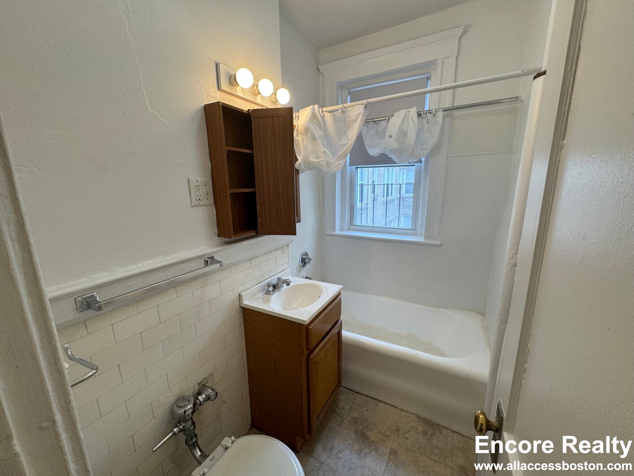 Building Photo - 1171 Boylston St