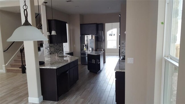 Building Photo - 108 Farola Cove