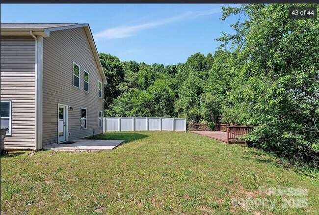 Building Photo - 2751 Bramble Ridge Ct