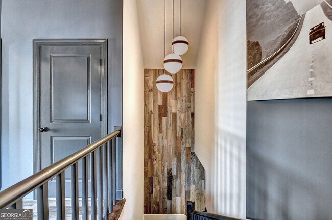 Building Photo - 2555 Brook Run