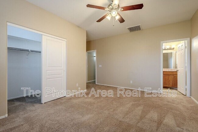 Building Photo - 29189 N Shannon Dr
