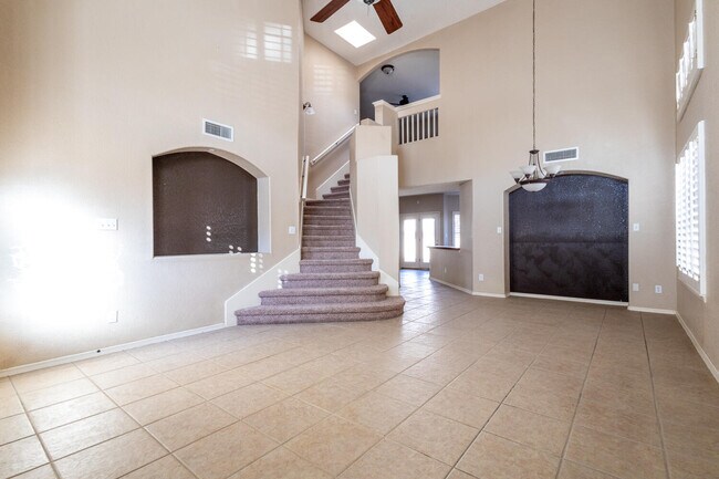 Building Photo - 12737 Tierra Nunez Ct