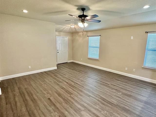 Building Photo - 1052 Decker Dr