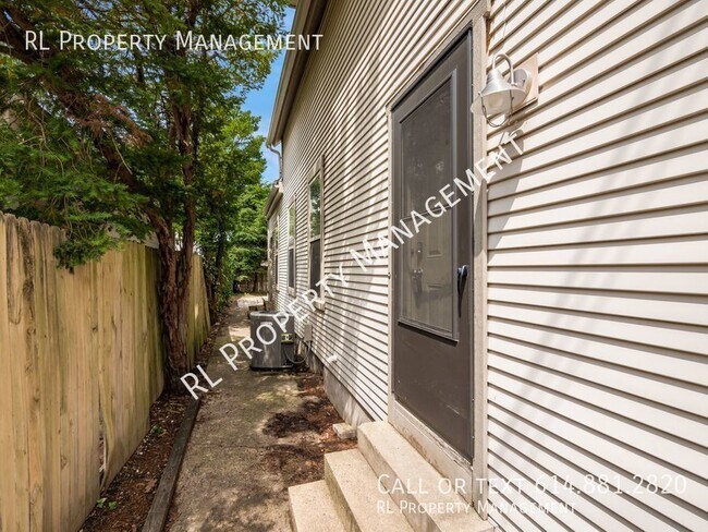 Building Photo - 2 bedroom 1.5 bathroom home in German Village