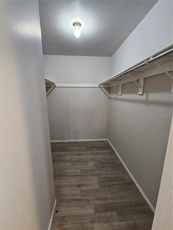 Building Photo - 4907 Barcelona St