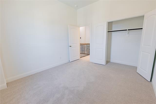 Building Photo - 3141 Tiara Dr