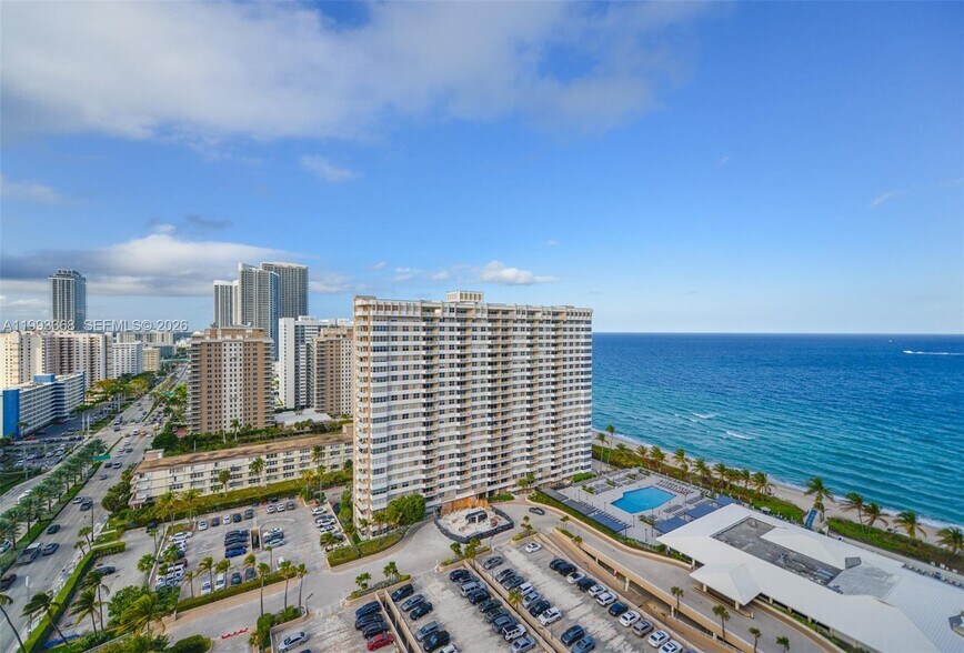 Building Photo - 1980 S Ocean Dr