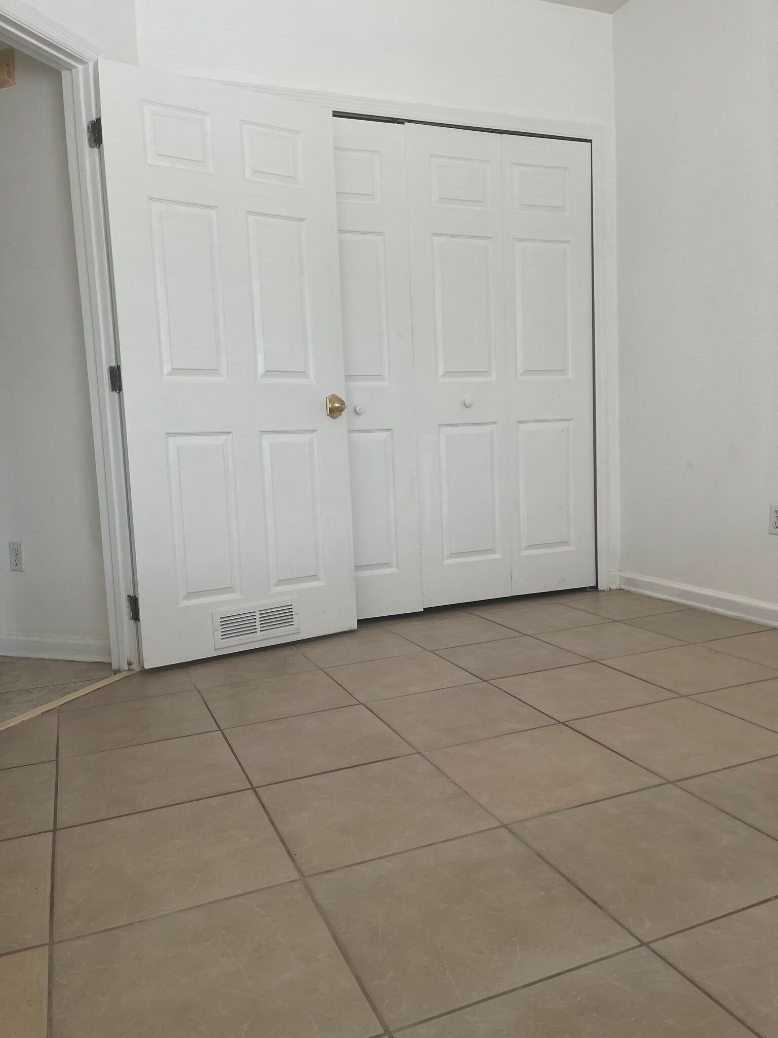 Building Photo - 522 Villa Del Sol Cir
