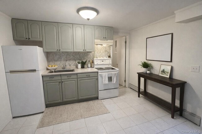 Building Photo - 14 Kenneth Ave