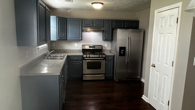 Building Photo - 2800 Carolina Ridge
