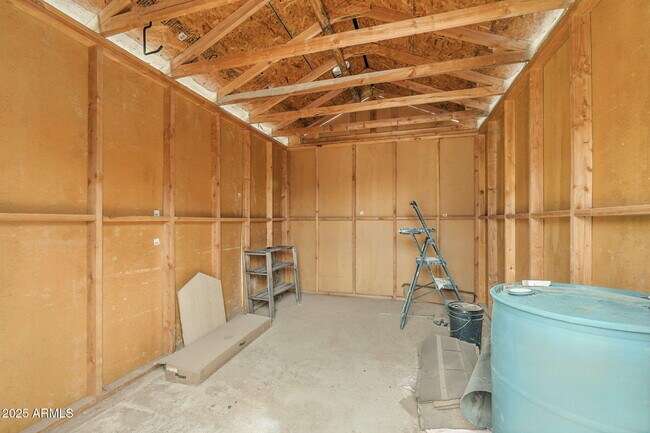 Building Photo - 3262 E Enid Ave