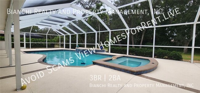 Building Photo - 3/2 Pool Home with Lake and Preserve Views!