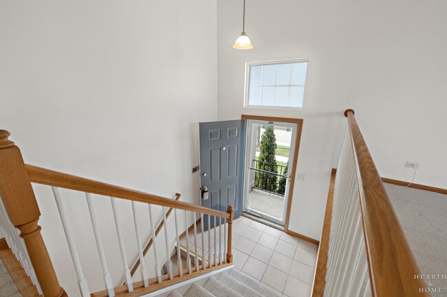 Building Photo - 1100 Ellsworth Dr