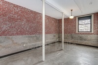 Building Photo - 3003 E Kellogg Dr S