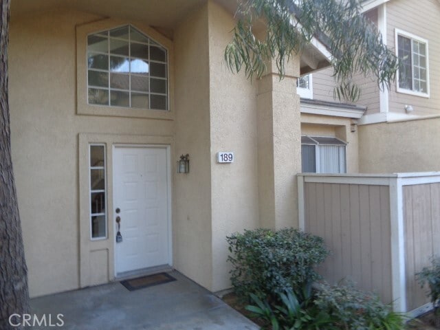 Building Photo - 13210 Royalcrest Ct