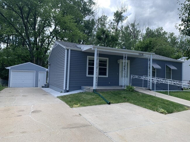 Building Photo - 5538 N 65th St