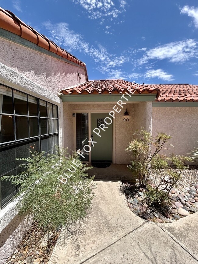 Building Photo - 6490 N Tierra De Las Catalinas