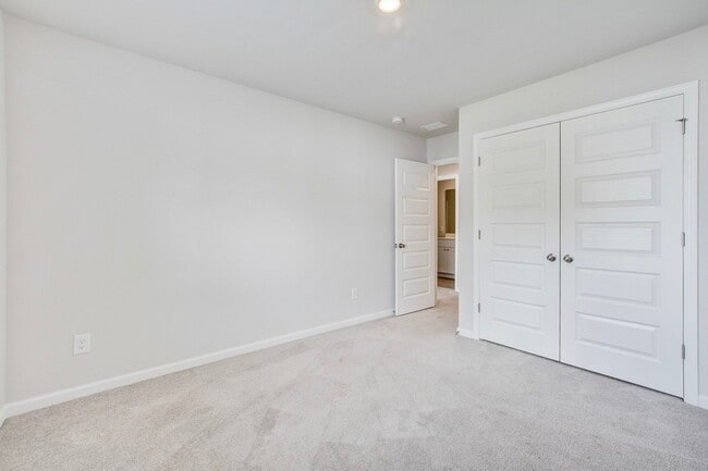 Building Photo - 4105 Quincy Adams Ln
