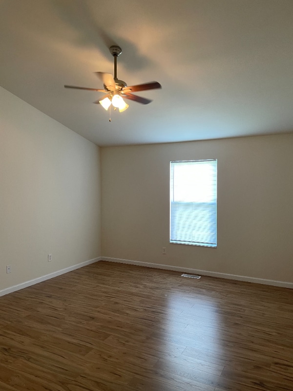 Building Photo - 153 Sweetgum Dr