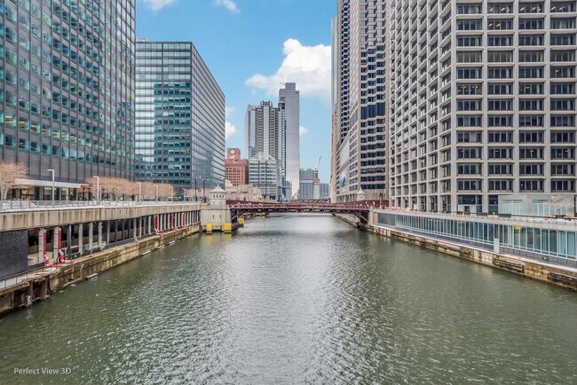 Building Photo - 130 S Canal St