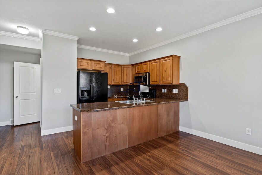 Building Photo - 2071 Madie Ln