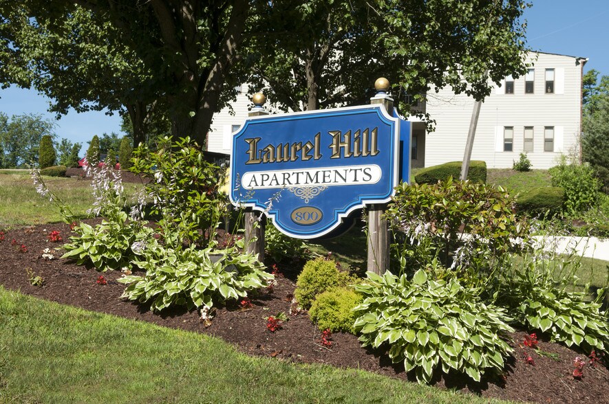 Laurel Hill Apartments 800 Chews Landing Rd Lindenwold NJ 08021
