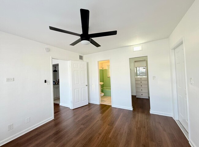 Building Photo - 77 Hendricks Isle