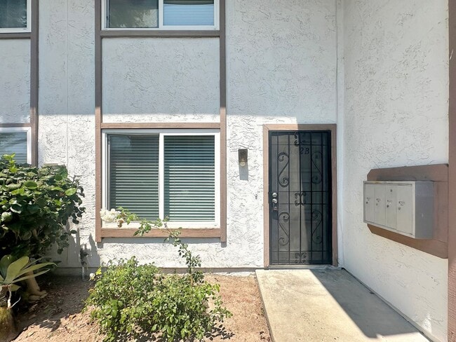 Building Photo - Charming 2BD/1BA Home in San Carlos W/ A/C...