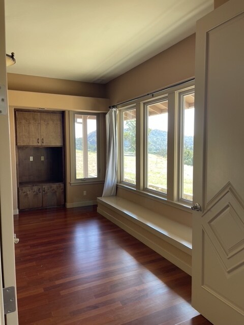 Building Photo - 5840 Rocky Canyon Rd