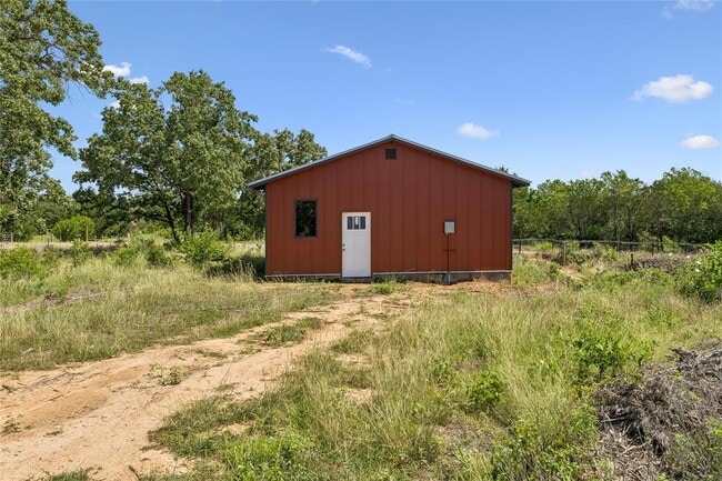 Building Photo - 255 Foothill Rd