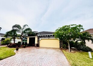Building Photo - 1807 Berkshire Cir SW