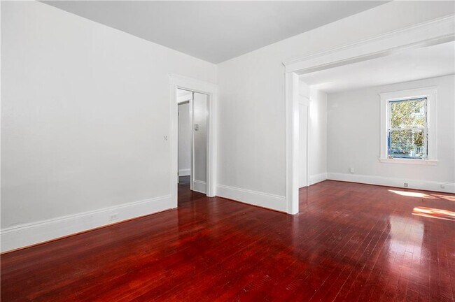 Building Photo - 143-143 Sumter St