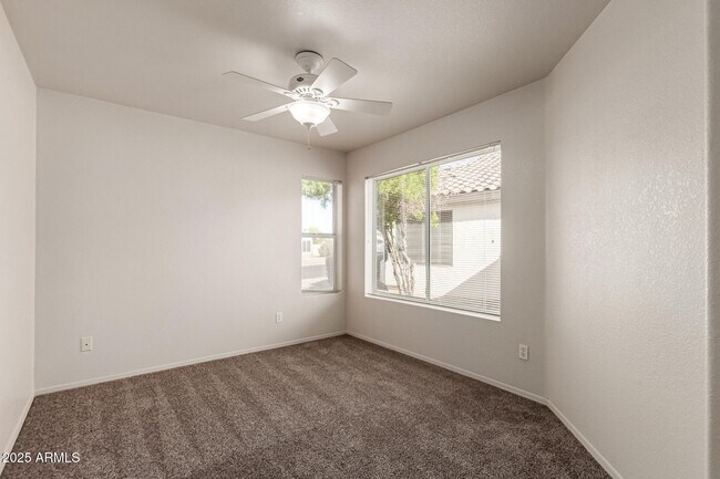 Building Photo - 1793 E Gail Dr